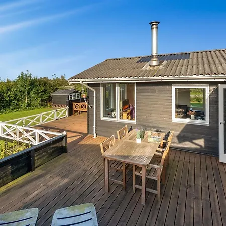 Awer - 300m To The Fjord By Interhome Feriehus